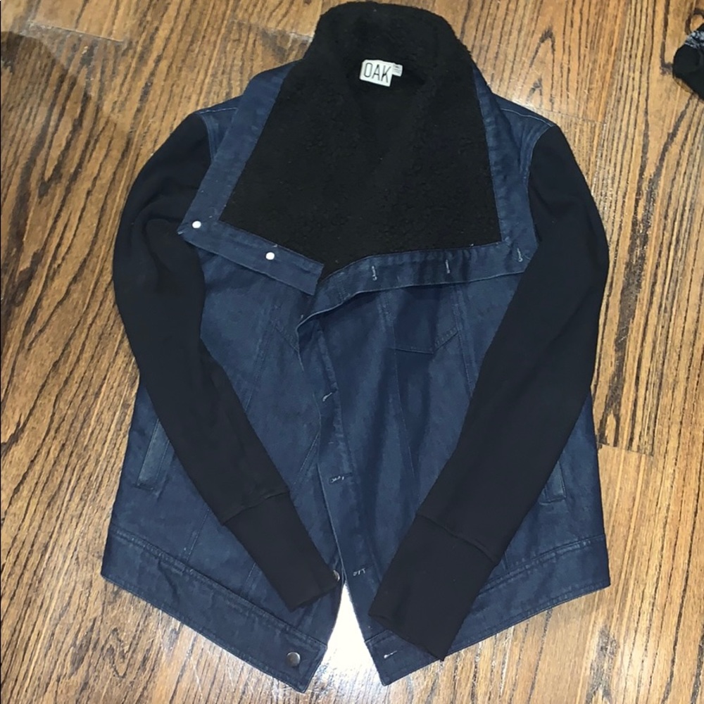 Oak jean and sweatshirt Sherpa lined jacket